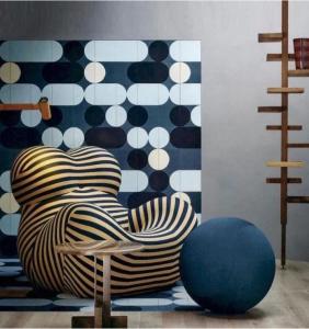 China Leather Luxury Living Room Furniture Yellow Stripe Mother'S Embrace Single Sofa factory