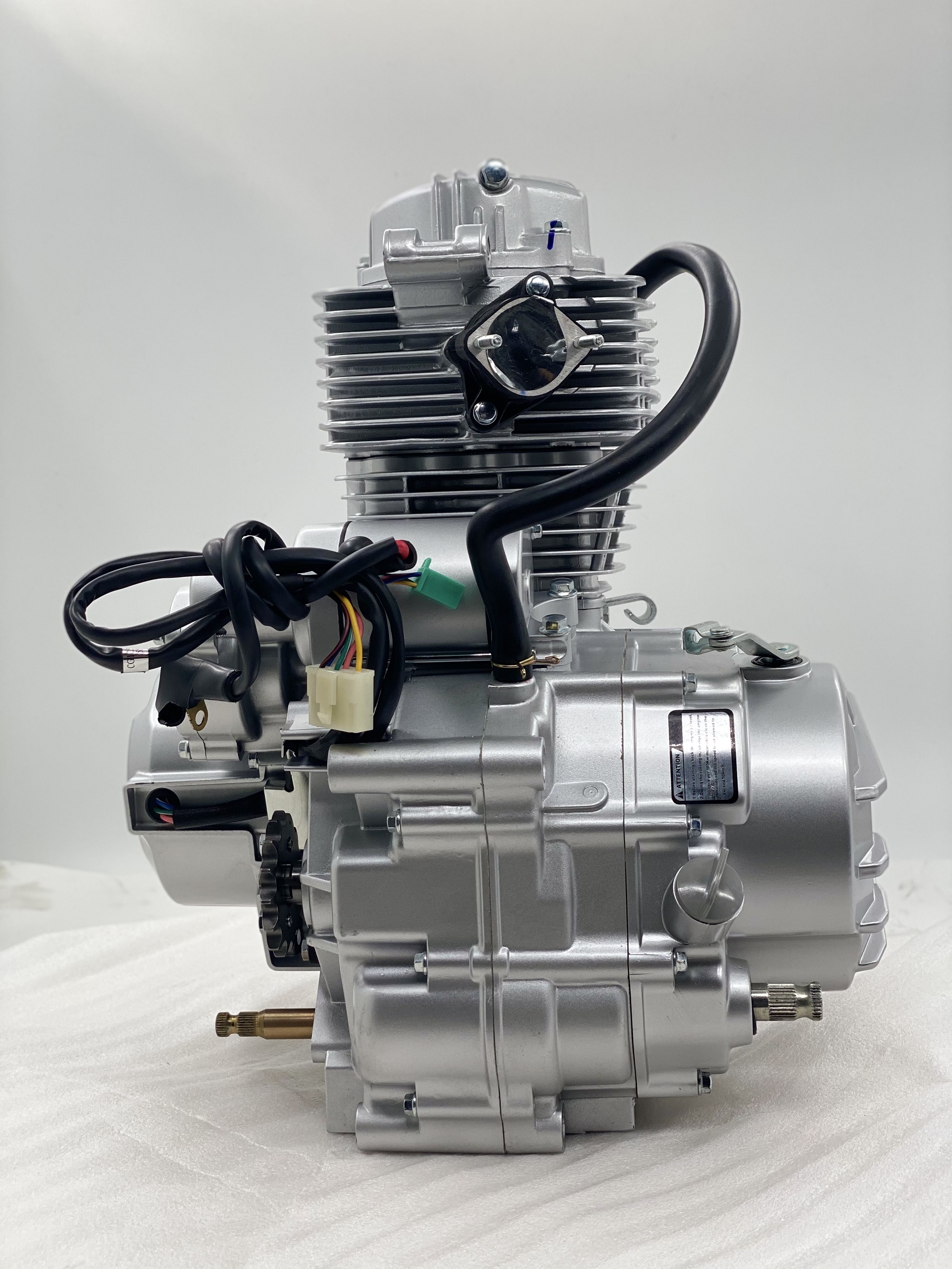 DAYANG Air-cooled CG200 with balance shaft tricycle 3 wheels motorcycle engine system