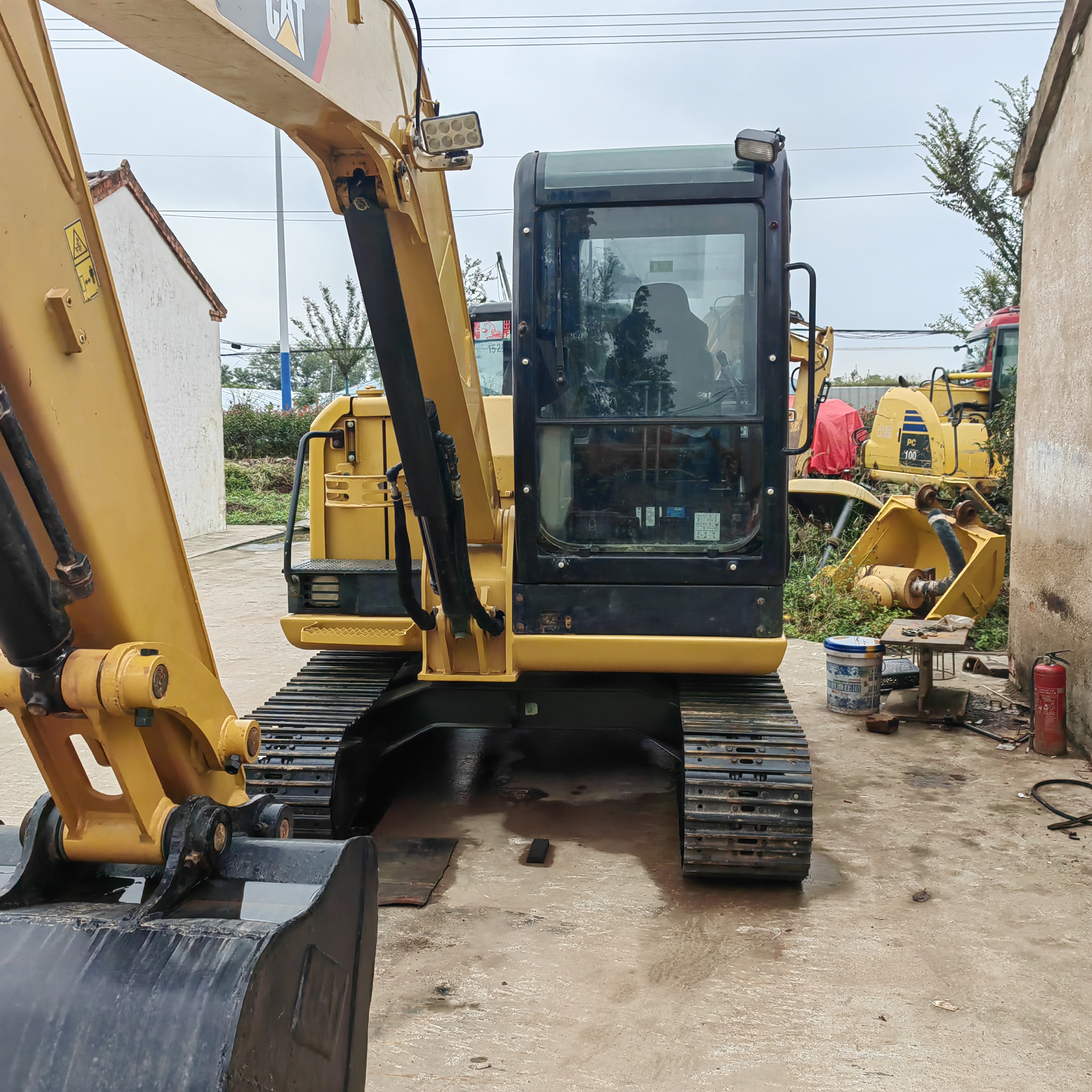 Original Hydraulic Cylinder Used Caterpillar Cat 305.5E Excavator for 5TON Sale