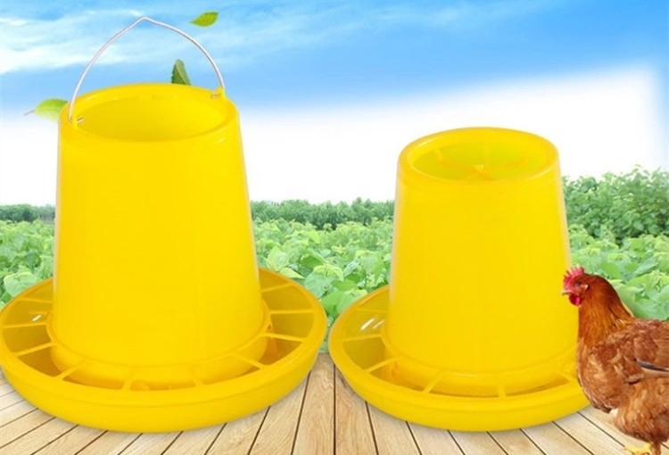 Circular PE 12kg Goose Poultry Feeder Drinker