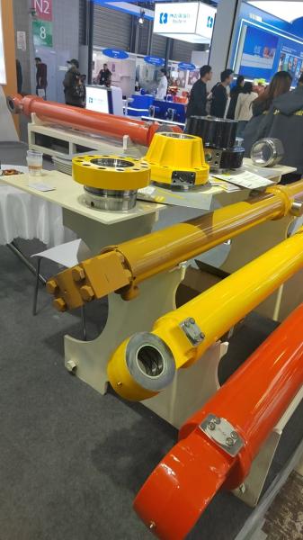 shantui hydraulic cylinder SE1250 boom arm and bucket hydraulic cylinders high