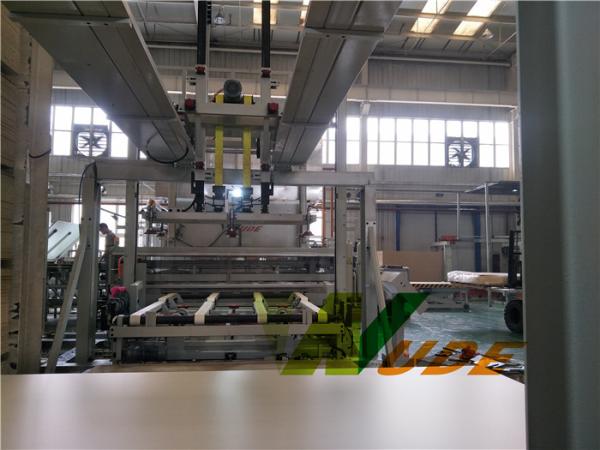 China Two Sides Short Cycle Melamine Laminating Hot Press Machine High Performance factory