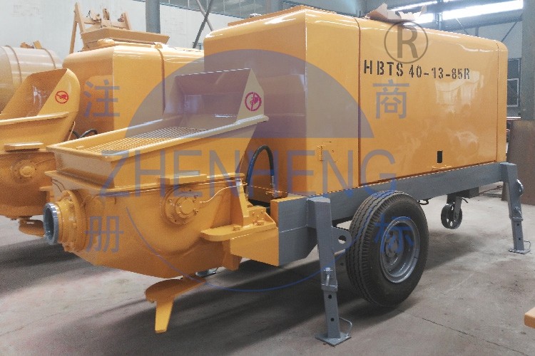 Hood Rigidity Concrete Mixer Pump Machine , 40m3 / H Cement Mixer And Pump