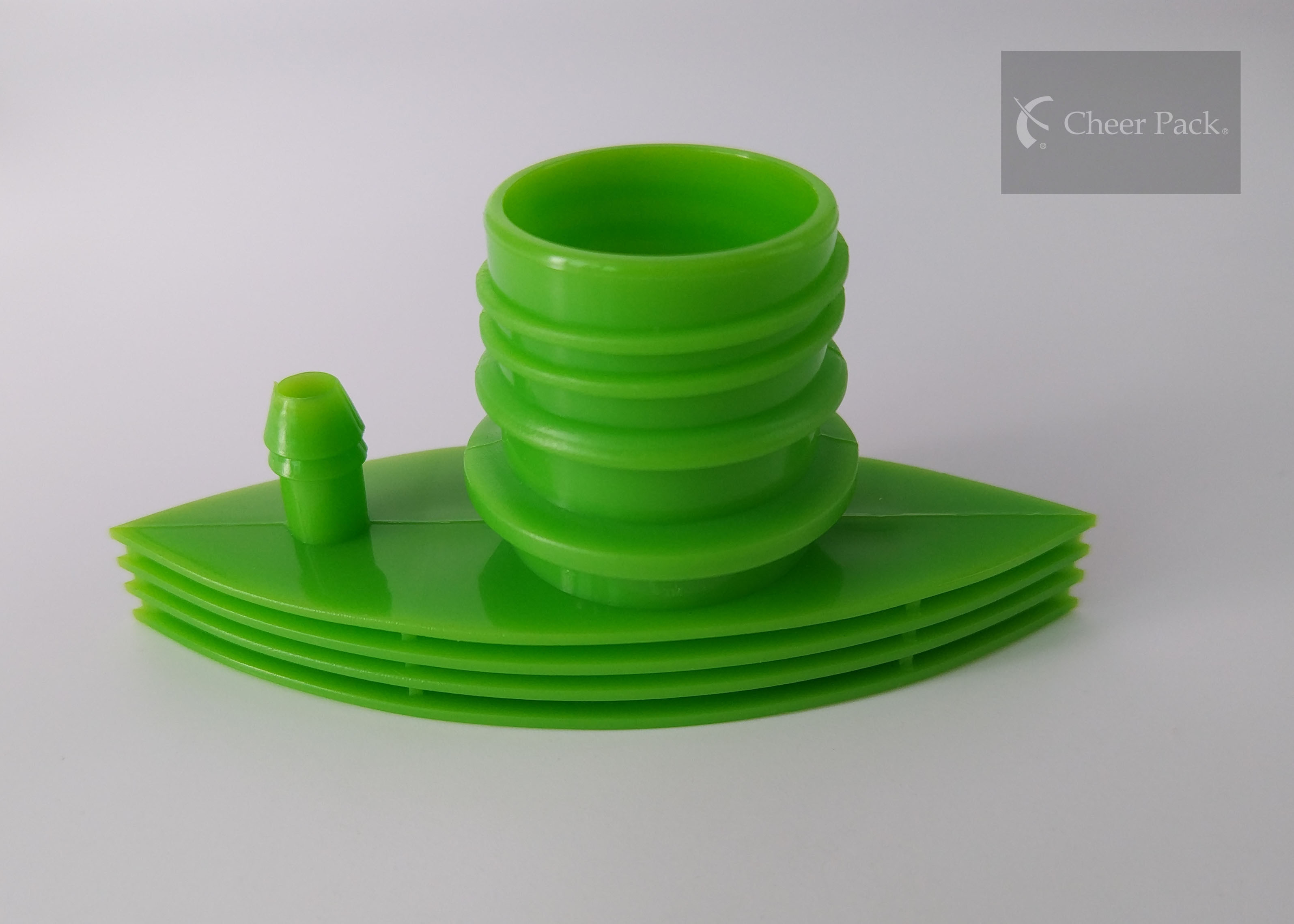 Two Spout Plastic Twist Off Cap For Plastic Oxygen Bag Packing , Green Color