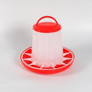China Outdoor Plastic Bucket 9kg Poultry Feeder Drinker factory