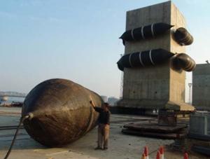 China Inflatable Marine Airbag used for ship launching and hauling out, salvage, and pontoon factory