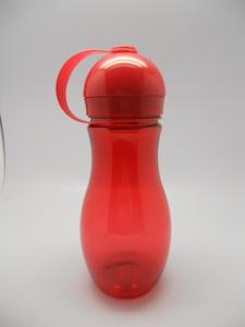 China 550ml bowling style Tritan water bottle/BPA FREE bottle factory