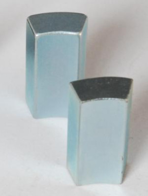 Strong NdFeB Starter Motor Magnet Strong Arc Magnets N52 Epoxy Coating