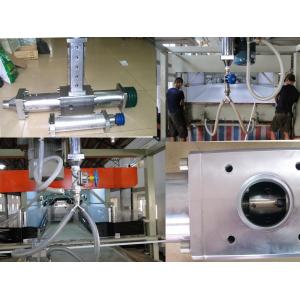 Horizontal Low Pressure Foam Machine , Flexible Polyurethane Foaming Machine