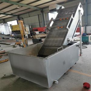 China Oil-Resistant Flat Top Chain Conveyor System Used In Beverage Bottle factory