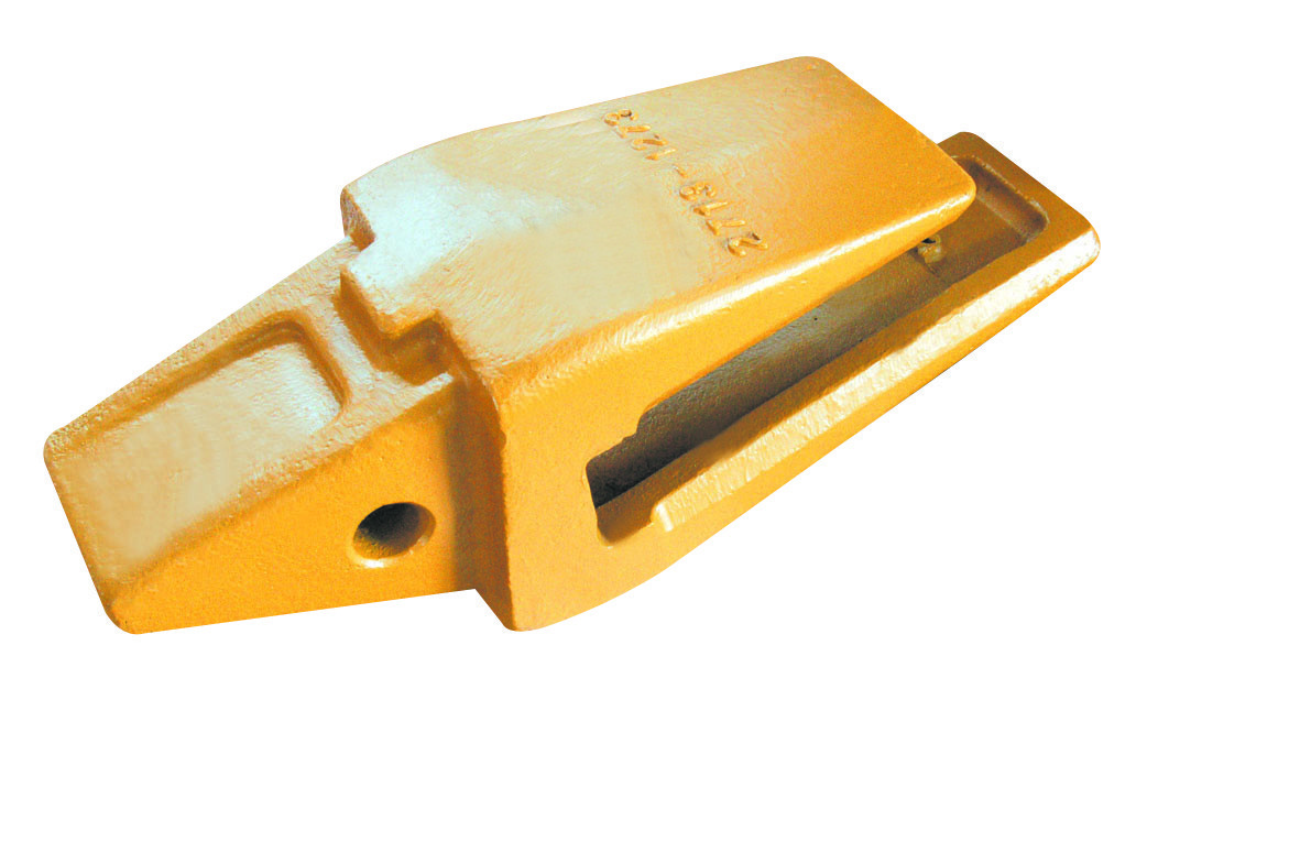 TIG brand of DaewooDH360 bucket teeth bucket tips 2713-1236 tooth with durable material for Daewoo earth moving machines