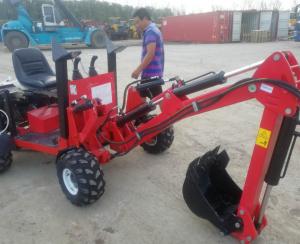 China 12hp 0.6ton Earth Excavation Machine With 4 Wheel Drive factory