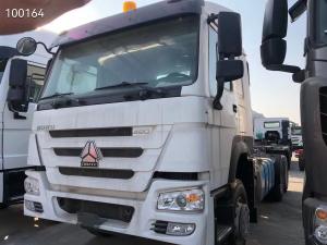 China Used Howo Trucks 6*4 371hp Left Steering Used Tractor Units Sino Truck factory