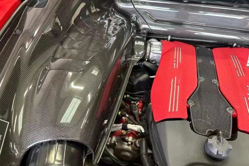 488 Ferrari Body Kit Dry Carbon Fiber Engine Shield OEM Carbon Fiber Oil Cap