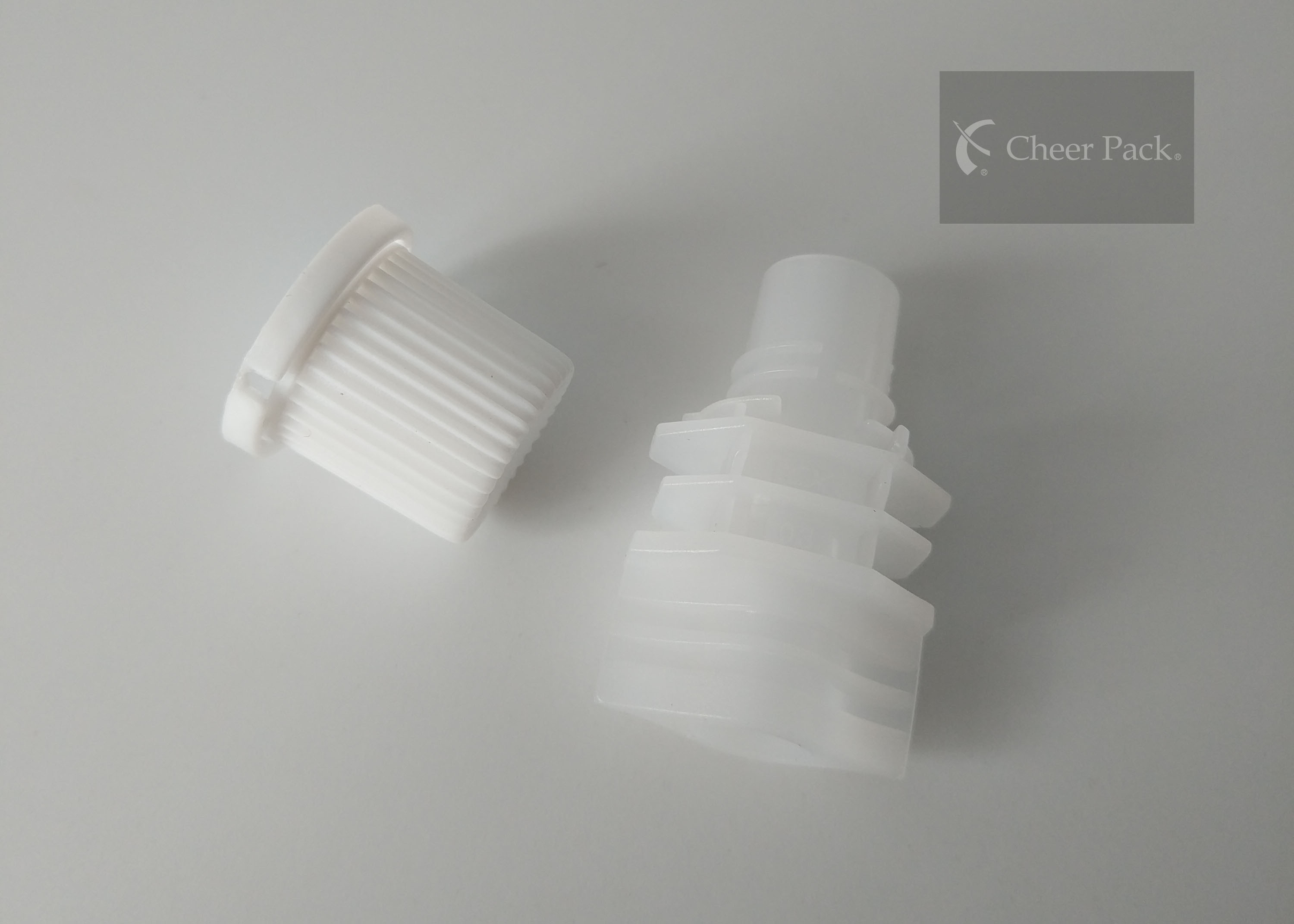 Plastic Closure Twist Spout Cap Food Grade For Automatic Filling Machine