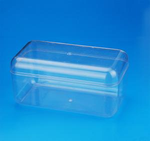 China Lightweight Clear Plastic Boxes With Lids Square Shape 146 * 75 . 3* 70MM factory