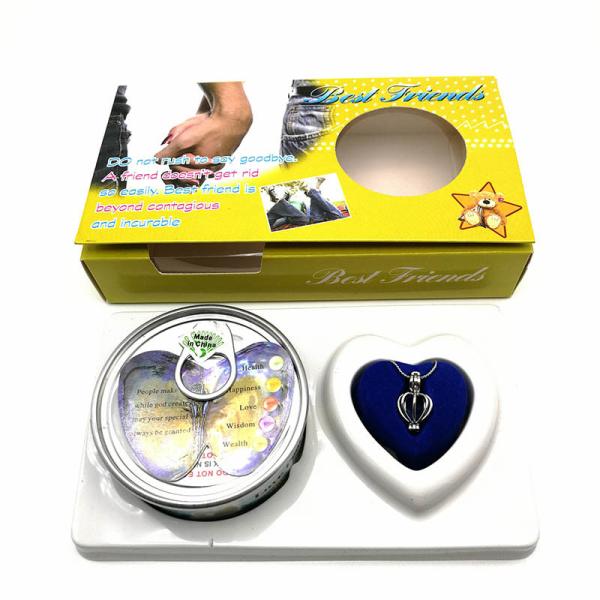 Friend Series Color Box Love Pearl Necklace Gift Box With Fashion Cage Pendant