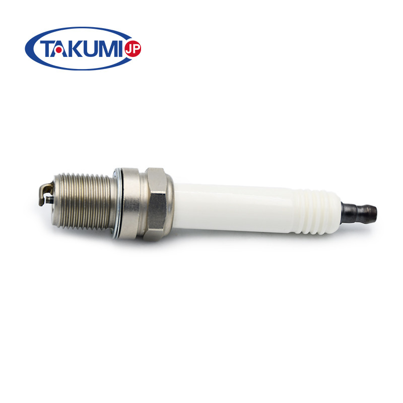 High Quality 18GZ5-77-2 Spark Plugs For MWM TBG620, G620 Engine Spare Parts