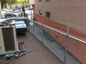 China Hot Dip Galvanized PVC 6ft Chain Link Fence factory