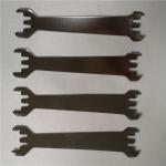 Thickness 0.75mm Surface White Yellow Green Metal Stamping Dies