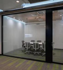China Customisable Modern Glass Partition Walls Height Color Flexible for Stylish Indoor Spaces factory