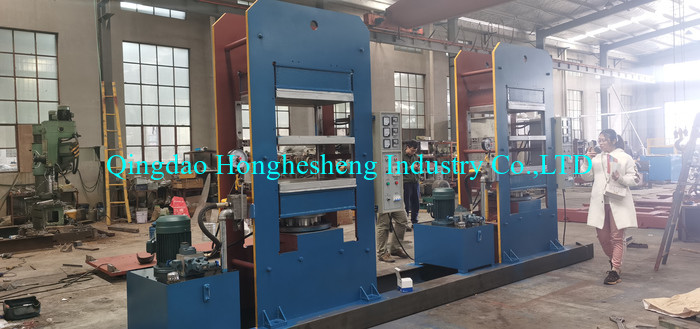 OEM 160T Solid Tire Vulcanizing Machine 160tons Making Machine