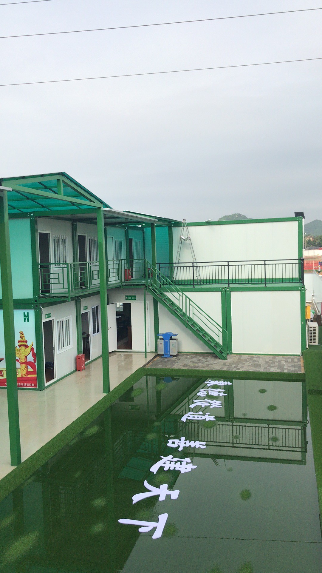Prefabricated Light Weight Container House Quick Installation Steel Structures Buildings