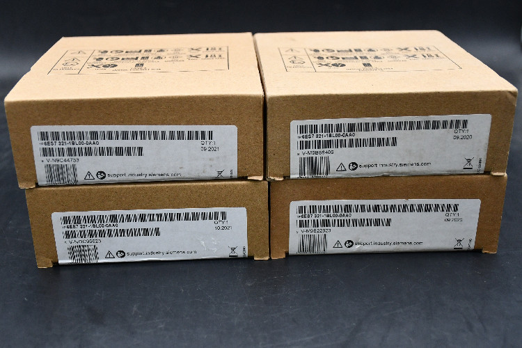 Siemens PLC Expansion Module for use with S7-300 Series, 125 x 80 x 120 mm, Analogue, Analogue, 24 V dc