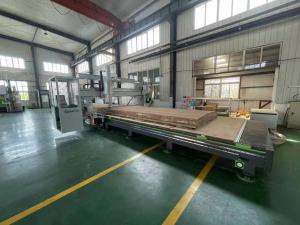 China Industrial Large Gantry 5 Axis CNC Machine For 3D Molding Mould factory