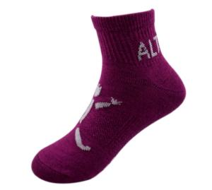 China Spandex / Polyester Material Safe Feet Grip Socks Altitude Jumping Socks For Indoor Trampoline Park factory
