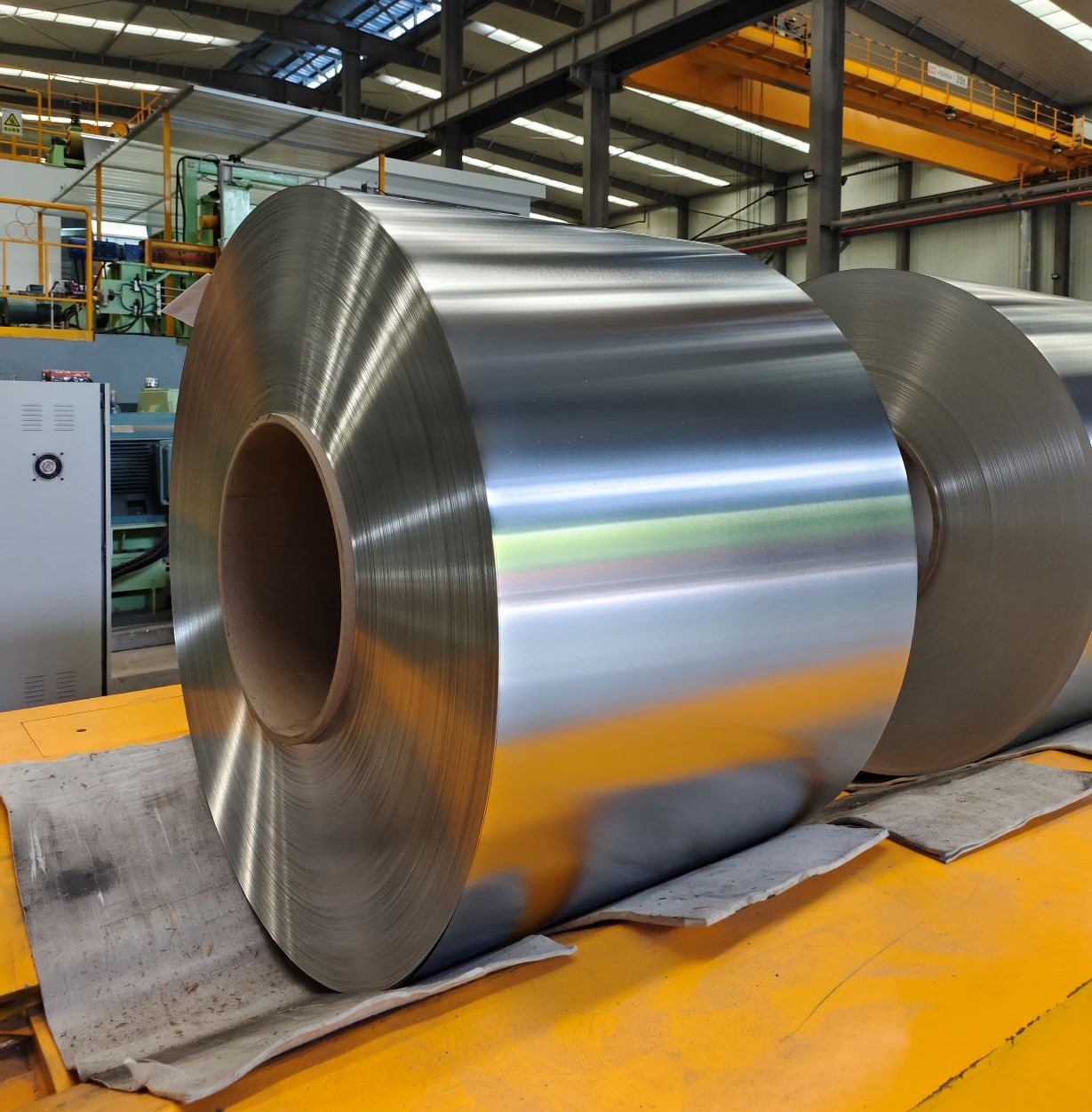 EN10202 Electrolytic Tinplate (ETP) 0.15-0.5mm 2.8/2.8g Tincoating Used For Decorative Packaging