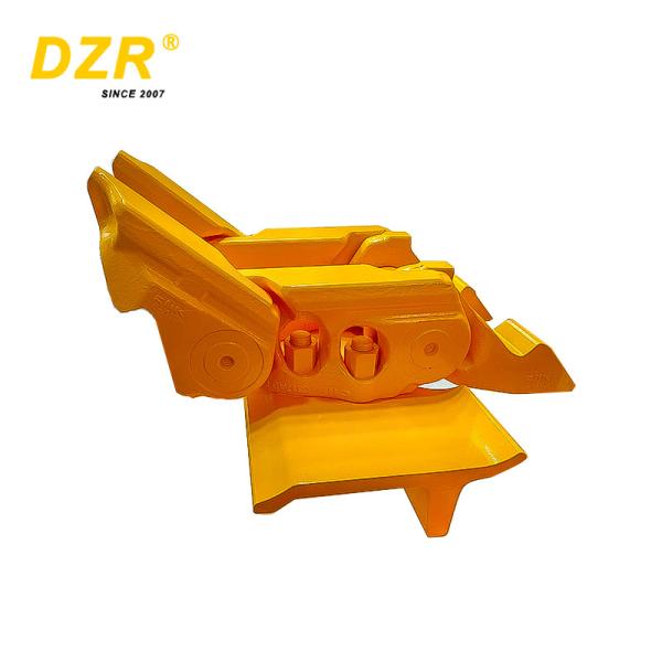China CATD11R Yellow Bulldozer Track Chain Link Customized High Hardness factory
