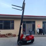 1Ton Compact Electric Forklift Solid Tires 1.2m Fork Length 3 Stage Forklift
