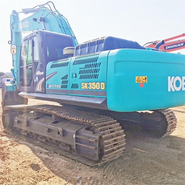 Shanghai Used Kobelco SK350 Excavator 35 Ton With HINO Engine 197 KW In Good Condition