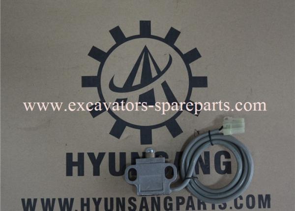 203-06-56210 203-06-56140 Excavator Parts Walking Switch for KOMATSU PC120-5