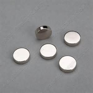 China Customized Size Disc NdFeB Magnet/ Round Neodymium Magnets factory