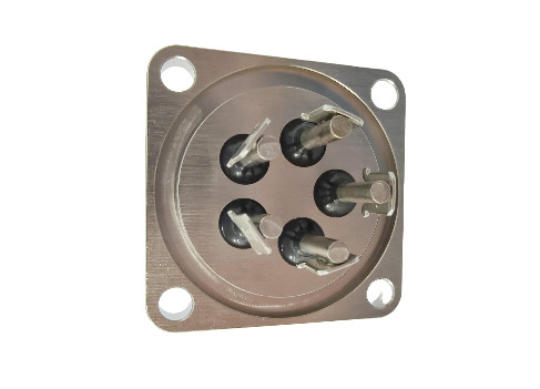 Connection Plate Terminal With 5000MΩ Insulation 30A-300A Screw Connection 220V