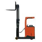 7200mm Lifting Height Electric Reach Forklift Walkie Standing On 1500kg