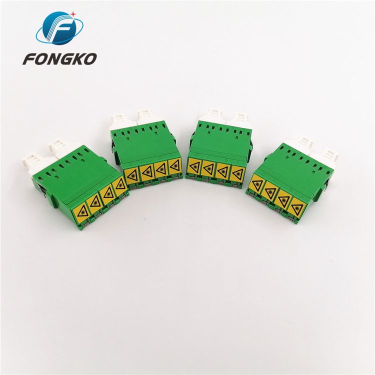 Lc Flangeless Quad Shuttered Auto Shutter Optical Sm Fiber Optic Adaptor Connector Adapter