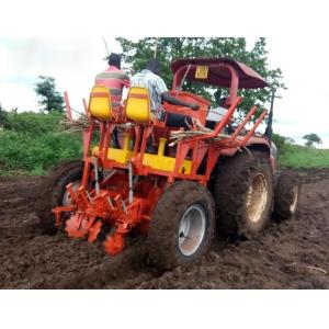 2 Rows Cassava Planter Machine Chop Length 19cm Agricultural Ridger