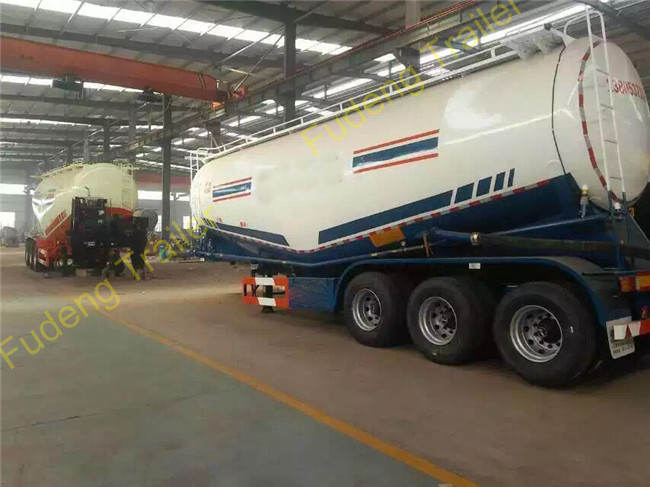 2017 3 Axles Bulk cement tanker trailers compressor and diesel engine 55CBM