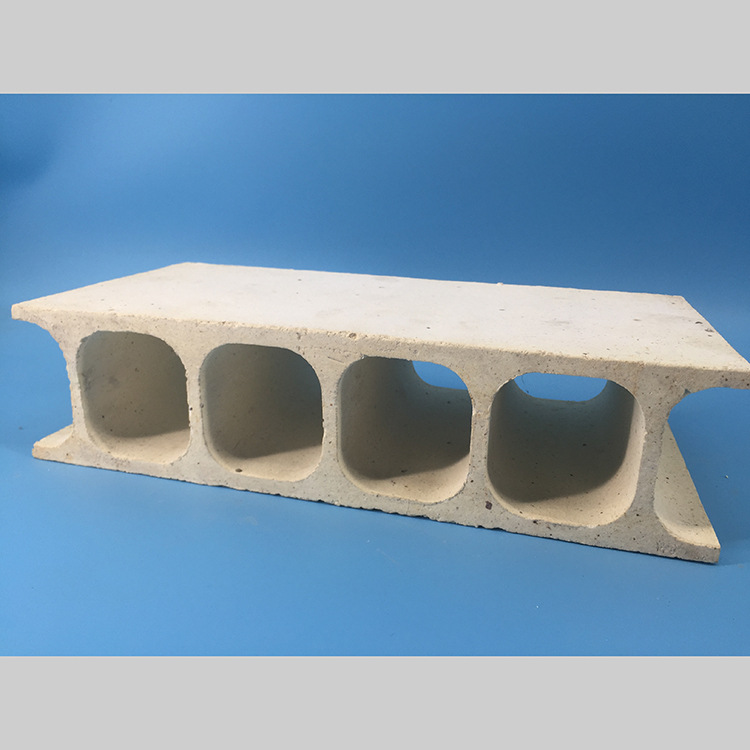 SiC Content % 1.2-1.4 Brick for Optimal Heat Distribution in Ceramic Roller Kiln