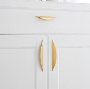 China 64mm Zinc Alloy Drawer Dresser Knobs With Gold Brass Black Cabinet Pull Handle factory