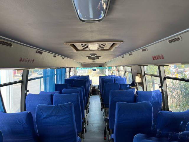 Second Hand Bus 47 Seats Kinglong Coach Bus Rhd Lhd Euro 3 Diesel Engine Bus For Sale