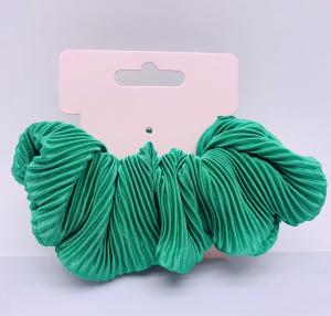 China Ponytail Pleated Velvet Hair Scrunchies Elastic Green For Lady factory
