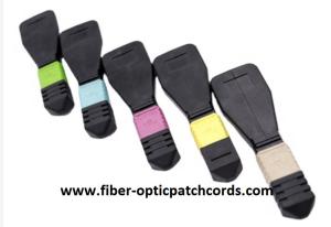 China Single Mode Multimode Fiber Optic Connectors Lookback 24 Core OM3 OM4 factory