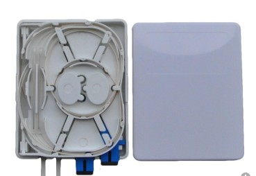 Splitter Terminal Fiber Optic Termination Box Plastic Material White Color