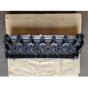 Hino E13C Cylinder Head Assembly With Valves  Truck Engine Parts