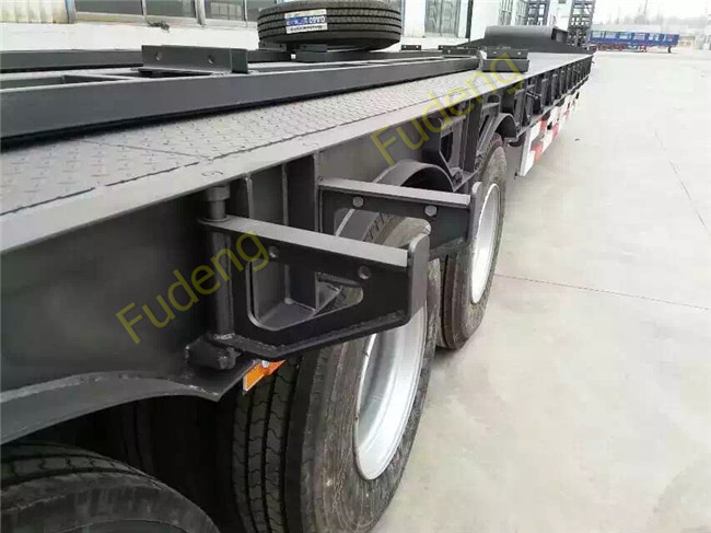 3 Axle Long Deck Low Bed Trailer , 80 Tons High Strength Steel Semi Low Bed Trailer