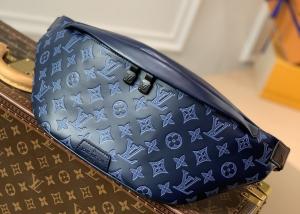 China Letters Embossed Ladies Waist Bag factory